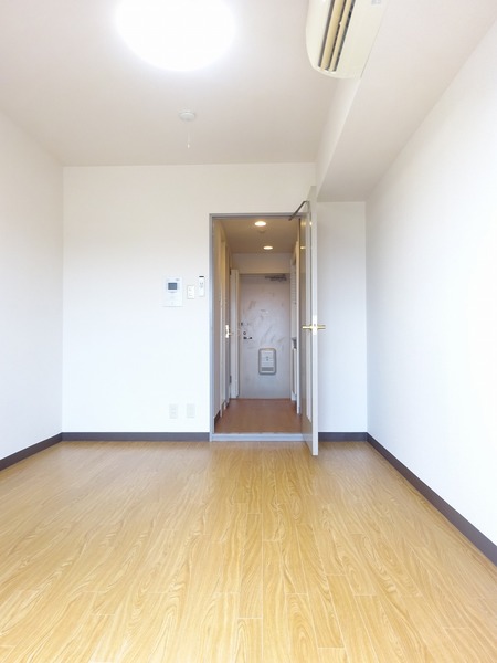 ライオンズマンション荻窪館506号室 リビング