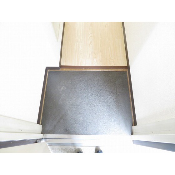 インディビレッジ0306号室 玄関