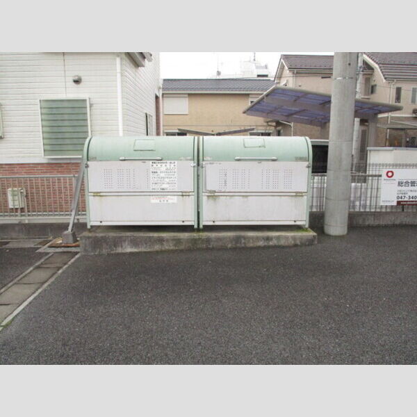 サニーフラット　A ゴミ箱