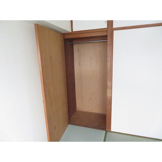 滝野川フラワーハイツ0402号室 収納