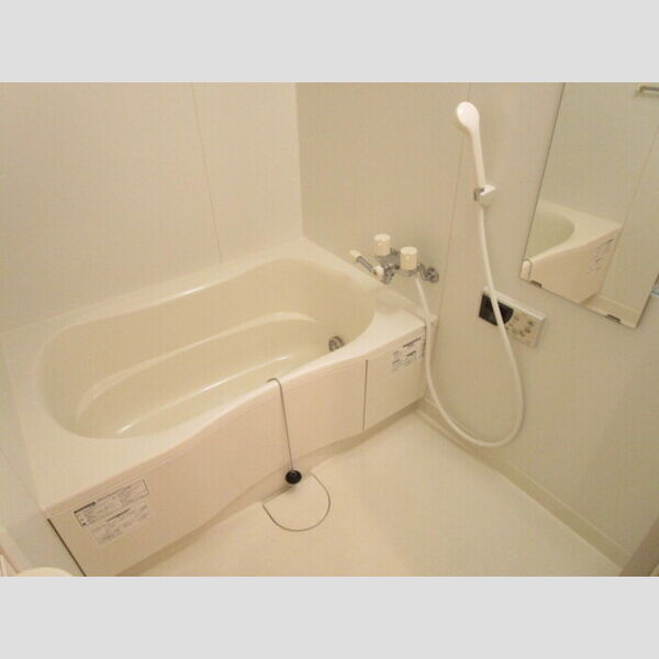 エスペランサ302号室 追い焚き給湯機能付き浴室