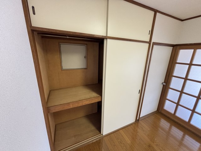 ＫＴＤ東福生0302号室 収納