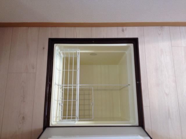 グランシャリオ弐番館 収納