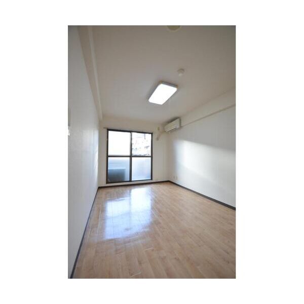 セザールプラザ府中 リビング