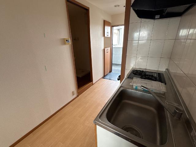 グランモンターニャ キッチン