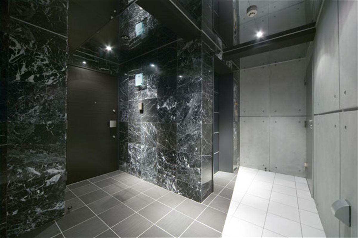 ブランノワール早稲田402号室 エントランス