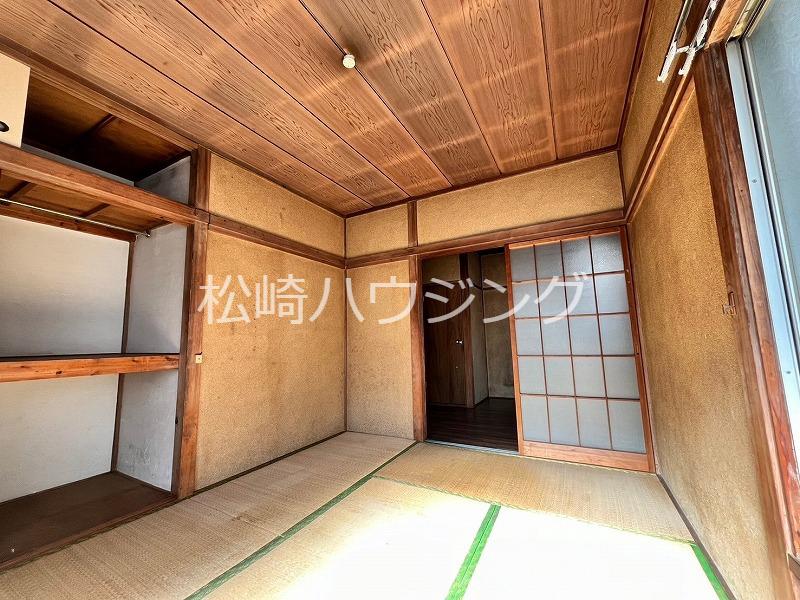 さいわい荘 内観