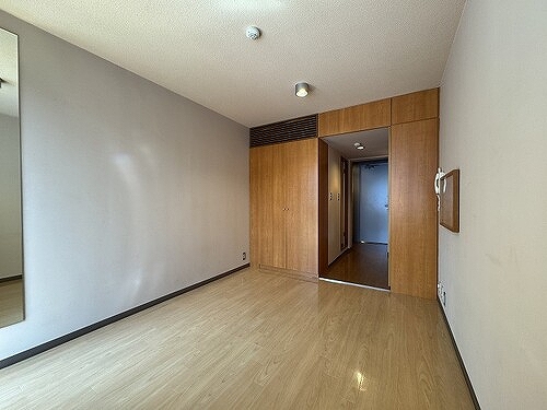 ハウス・エプタ5階 洋室別角度