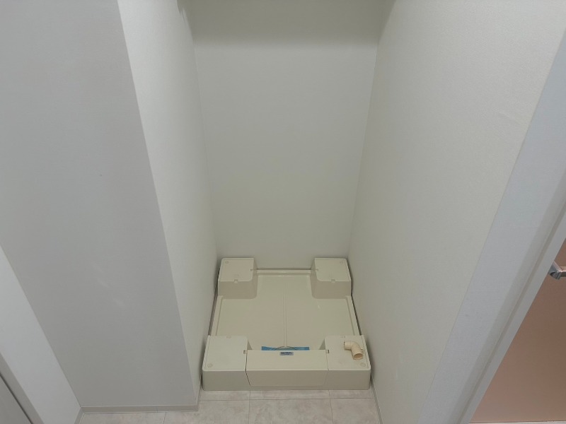 CREALpremier八丁堀2階 室内洗濯機置場