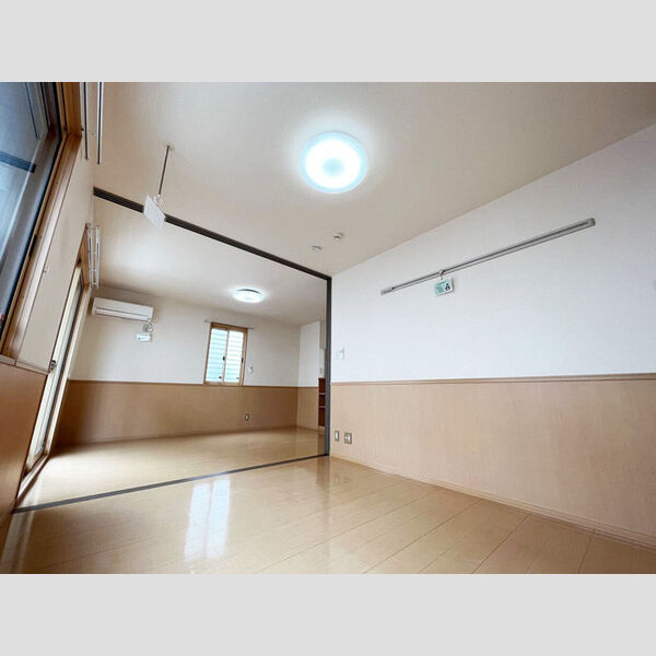 メゾンフラッシュ　Ⅱ 洋室