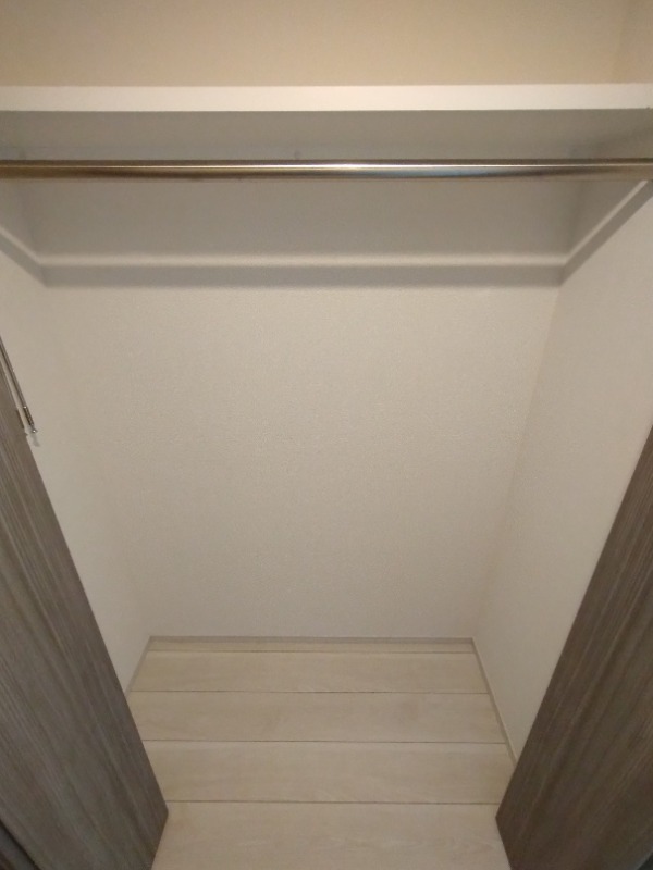 クレイシアIDZ横浜桜木町3階 収納