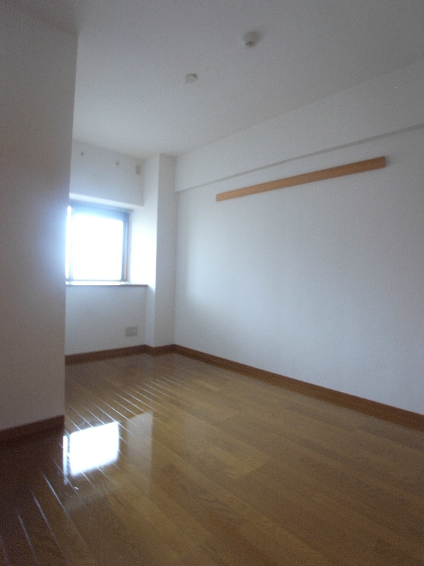 朝日レジデンス 寝室