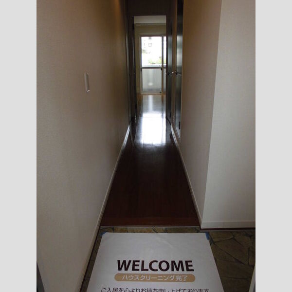 リビングタウン登戸 玄関