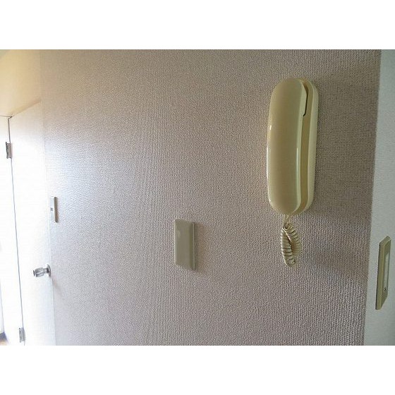 滝野川フラワーハイツ0402号室 インターホン