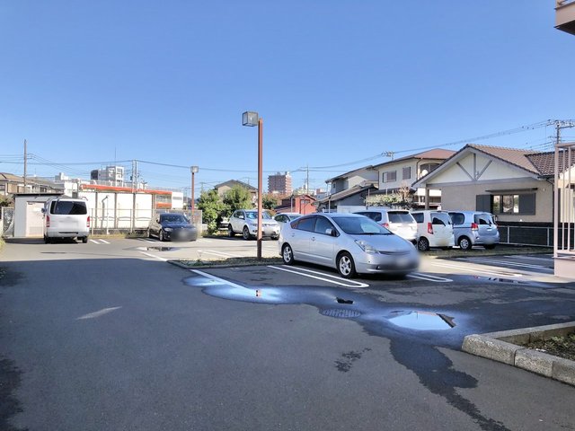 サニーヒル長後 駐車場