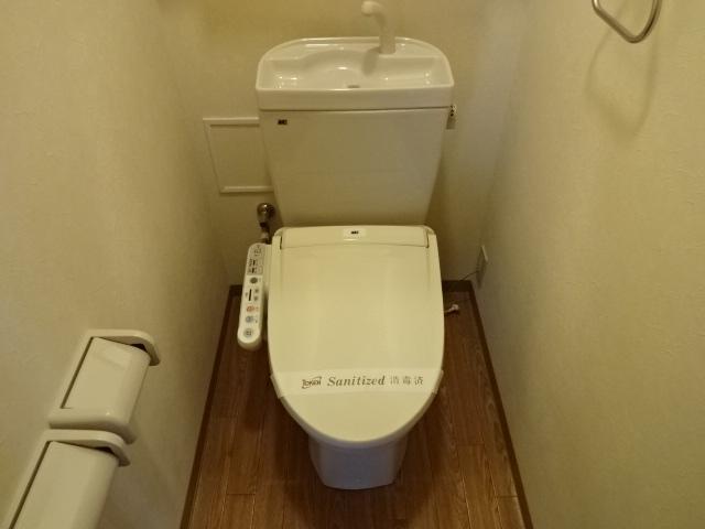 エクセル湘南 シャワー付トイレ