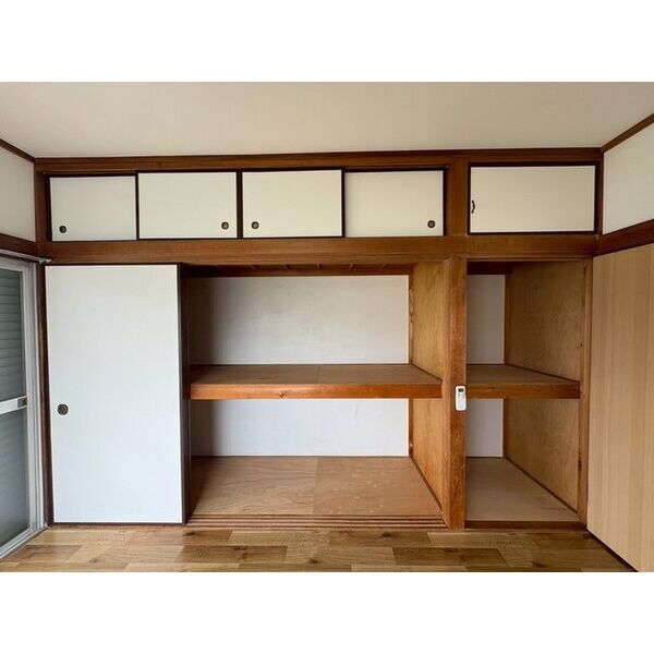 ことぶきハイツ 収納