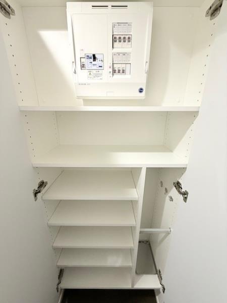 エレミ本蓮沼1階 リビング