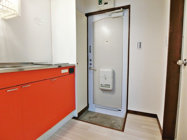 ファーストヒルズ 玄関