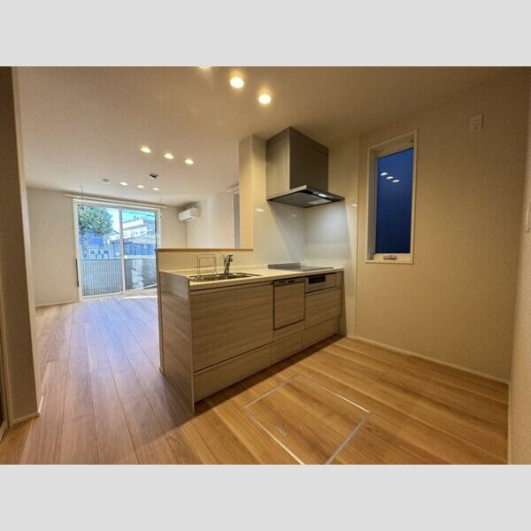  ルミエール　ドゥ―ス101号室 食洗器付きのIHコンロ3口カウンターのシステムキッチン♪