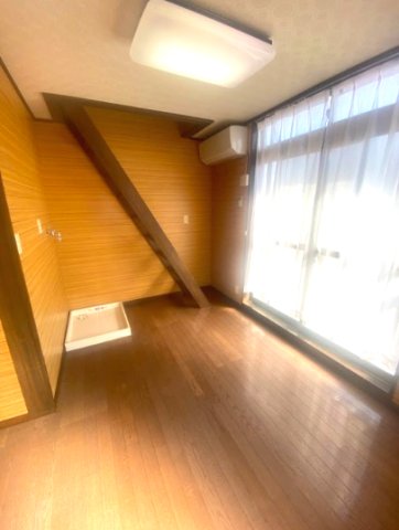 メゾン上井草202号室 ※写真は別室です