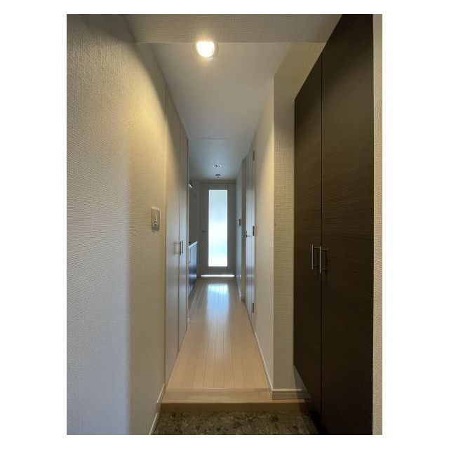 ルクレ高野台レジデンス0101号室 同建物別部屋の参考画像