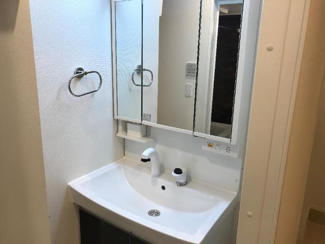 カスティール 洗面