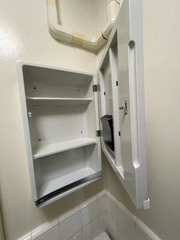 第二東長崎マイコーポ2階 収納