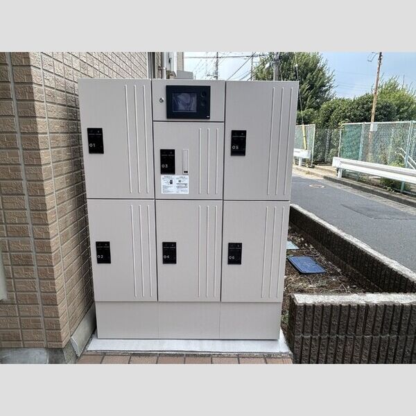 ディアコート 宅配ボックス