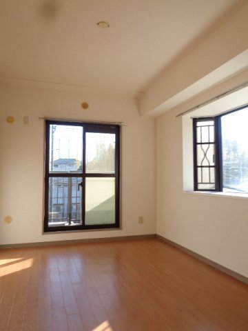 セレーノ希望ヶ丘0403号室 洋室１　※別号室の参考写真です(現況優先・仕様違いの場合あり)