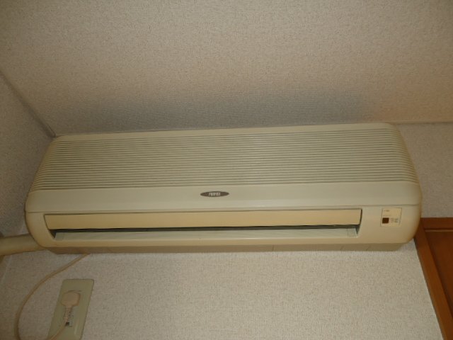カーム・ルーラル302号室 エアコン