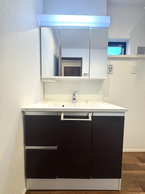 千駄ヶ谷5丁目戸建て 洗面