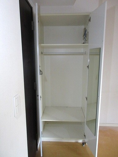 ピアース東京グレイスタワー クロゼット　※前回募集時2019年1月の写真