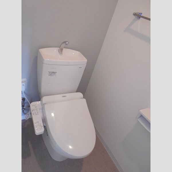 SOPHIA HILLS903号室 温水洗浄暖房便座トイレ