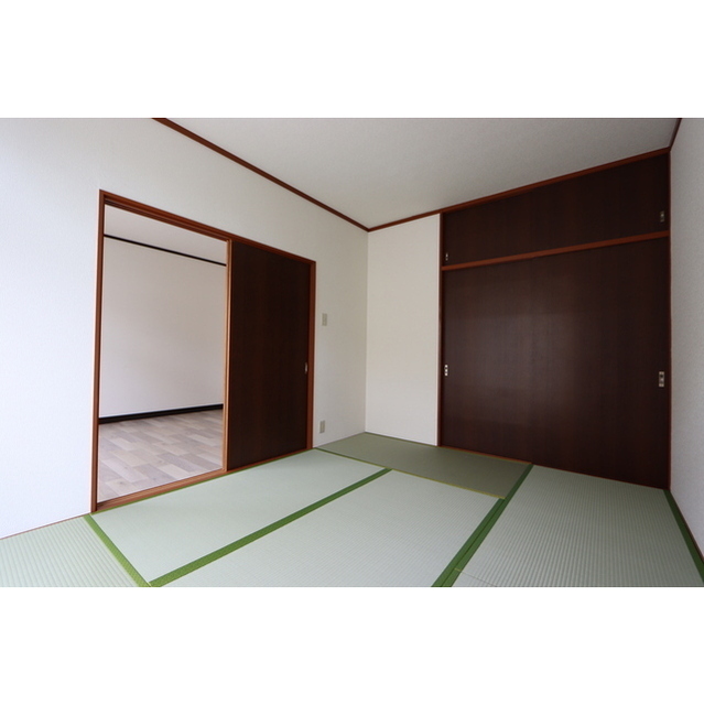 カサブランカ高橋 内観