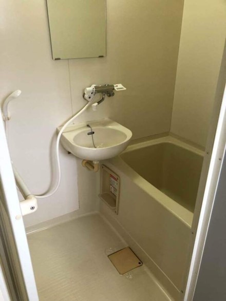 鶴沢コーポA号棟2階 お風呂