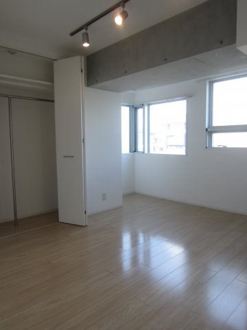 プライムアーバン浮間公園307号室 同建物別部屋の参考画像