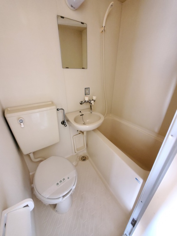 第6シティハイム バス