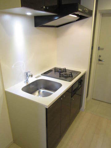 グランド・ガーラ桜木町駅前10階 大型レンジフード付きキッチン♪