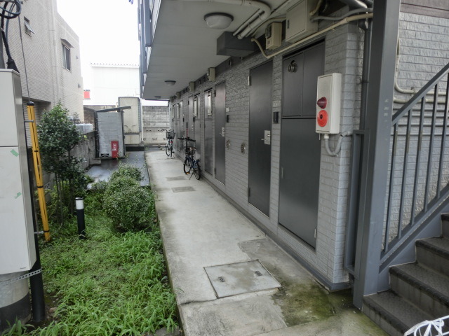 フイリア0105号室 エントランス