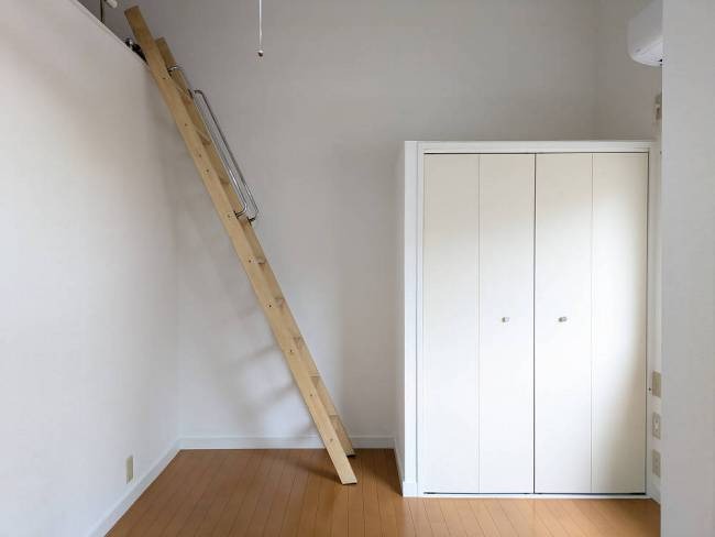 ローズアパートＲ６３番館(R-063) リビング