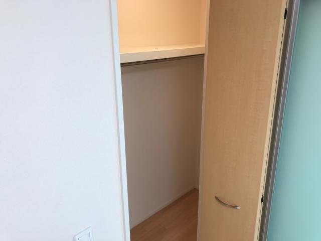 シャンピアス201号室 収納