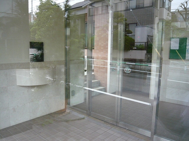 グラウンハイツ0305号室 エントランス