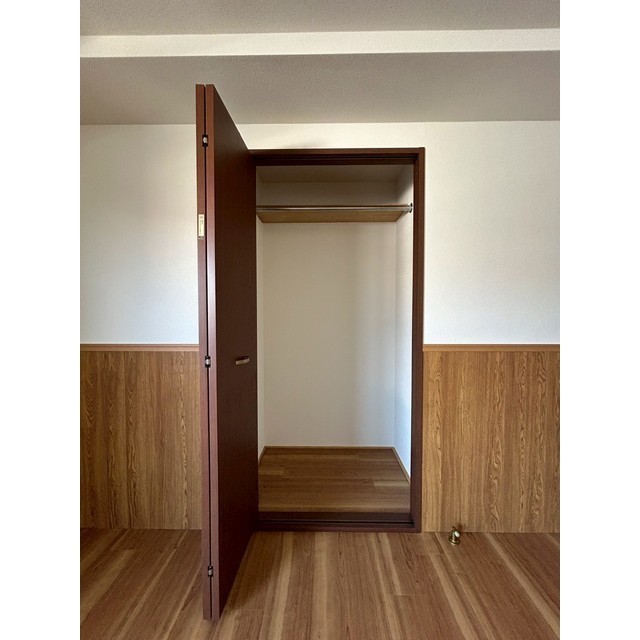 スクリップス 洋室2