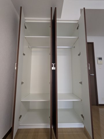 ジュメル京成船橋 収納