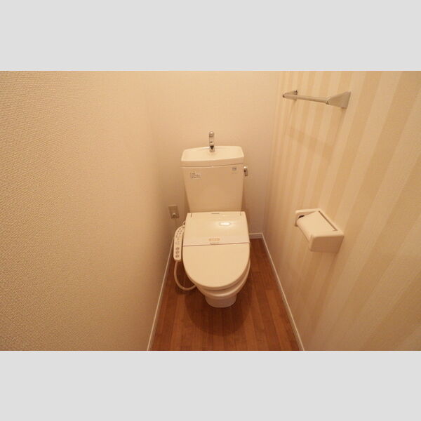 ロビンストリーム305号室 温水洗浄暖房便座