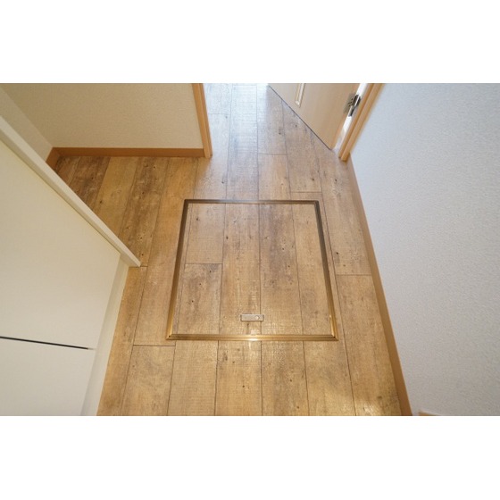 プレミアムバリュー板橋徳丸0101号室 床下収納