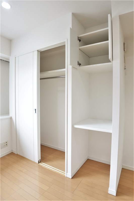 レニール本駒込4階 収納