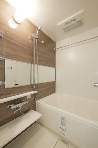 RYOGOKU STATION RESIDENCE 内観