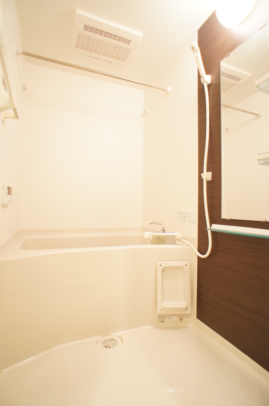 リブリ・横浜1階 お風呂